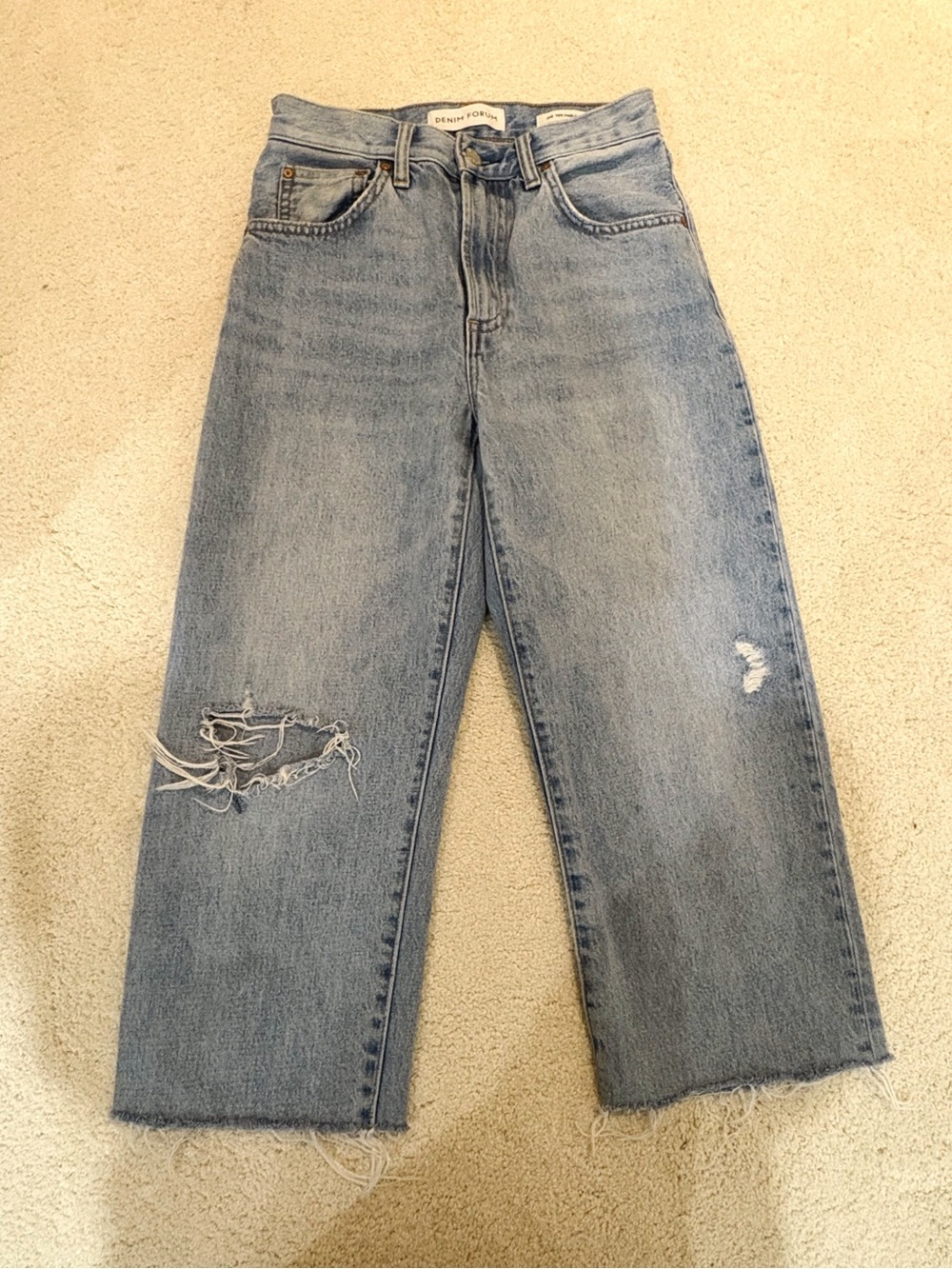 Denim Forum Light Blue Distressed High-Rise 90’s Marlo Baggy Cropped Jeans